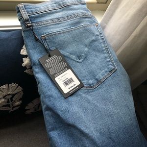 Hudson Nico Midrise Cigarette Jeans